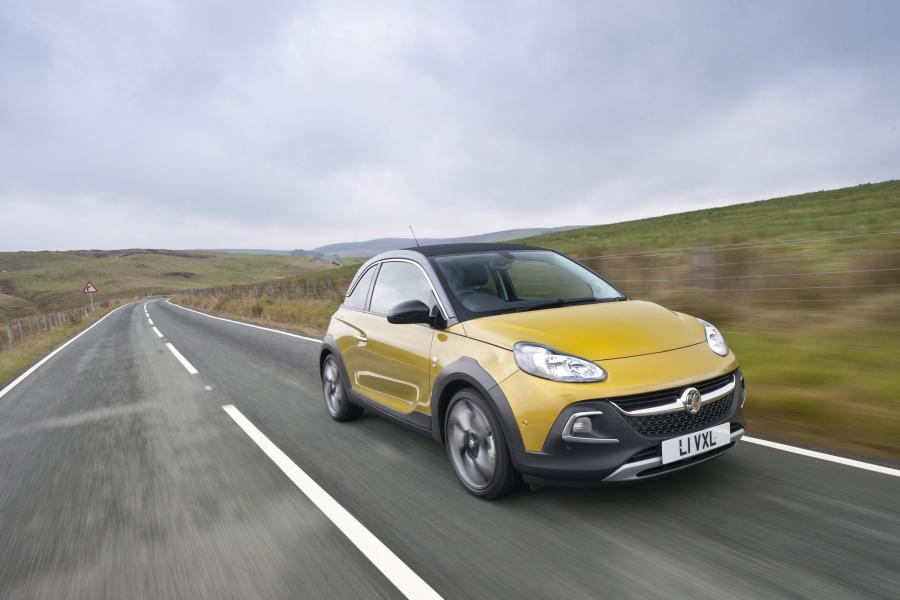  Vauxhall Adam Rocks Air 2014 года  (фото 10 из 94)